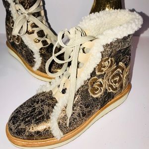 St Germain Rinaldi Metallic High Top Rose Sneaker